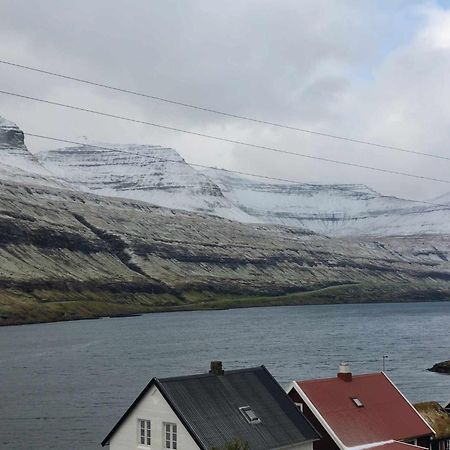 Fjord Guesthouse Funningsfjordur Extérieur photo