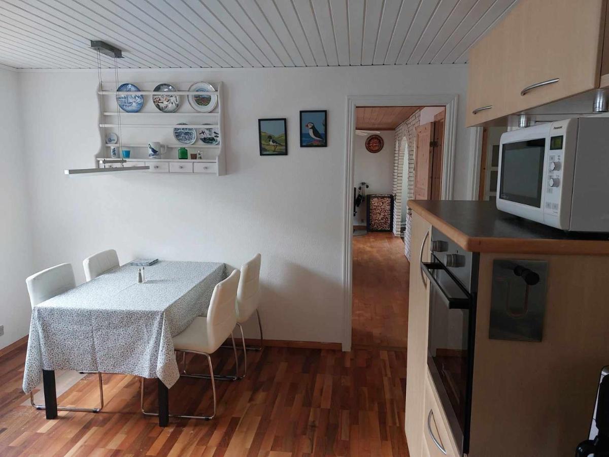 Fjord Guesthouse Funningsfjordur Extérieur photo