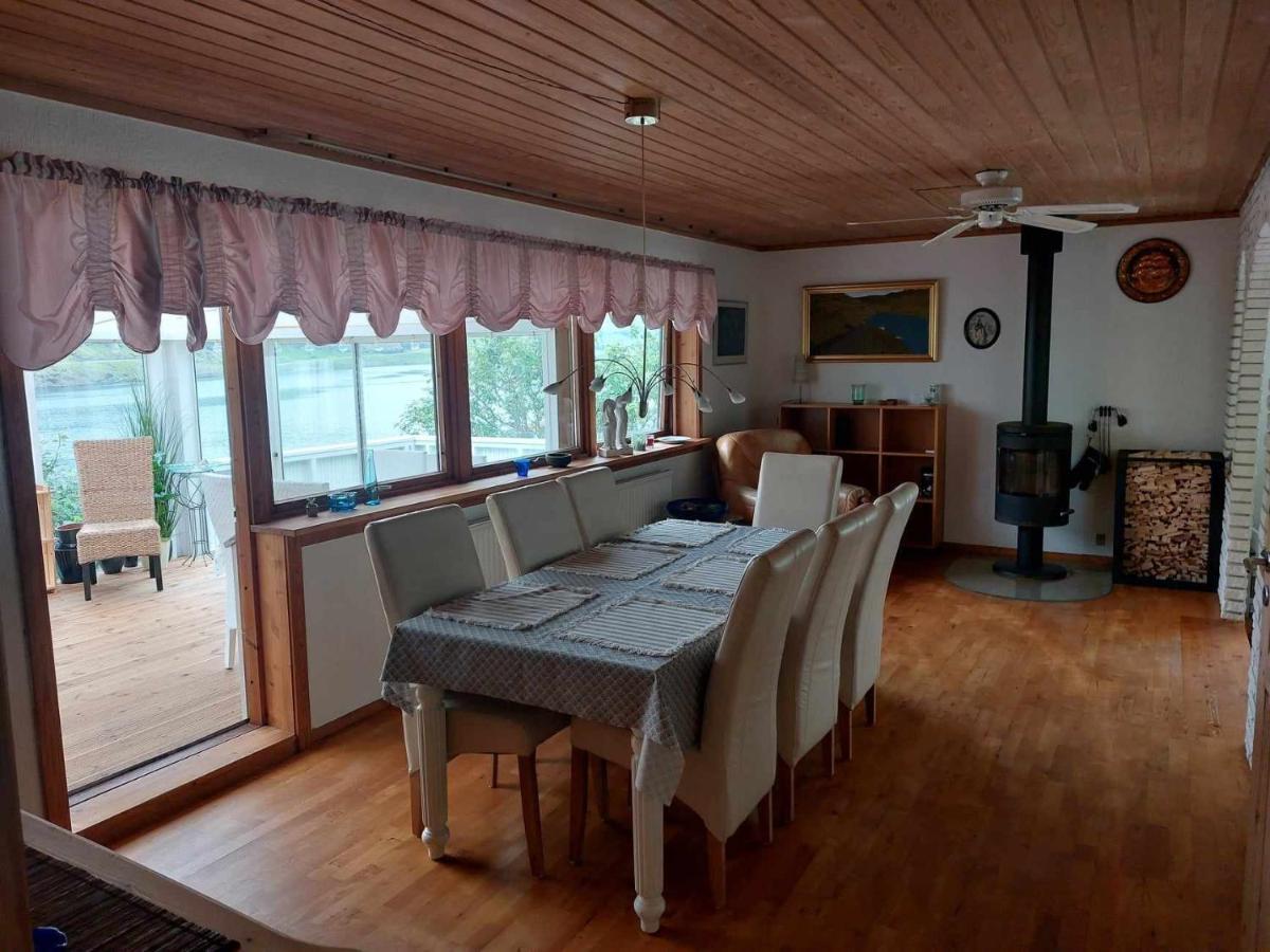 Fjord Guesthouse Funningsfjordur Extérieur photo