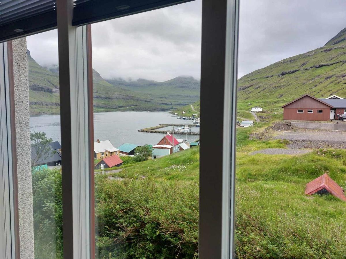 Fjord Guesthouse Funningsfjordur Extérieur photo