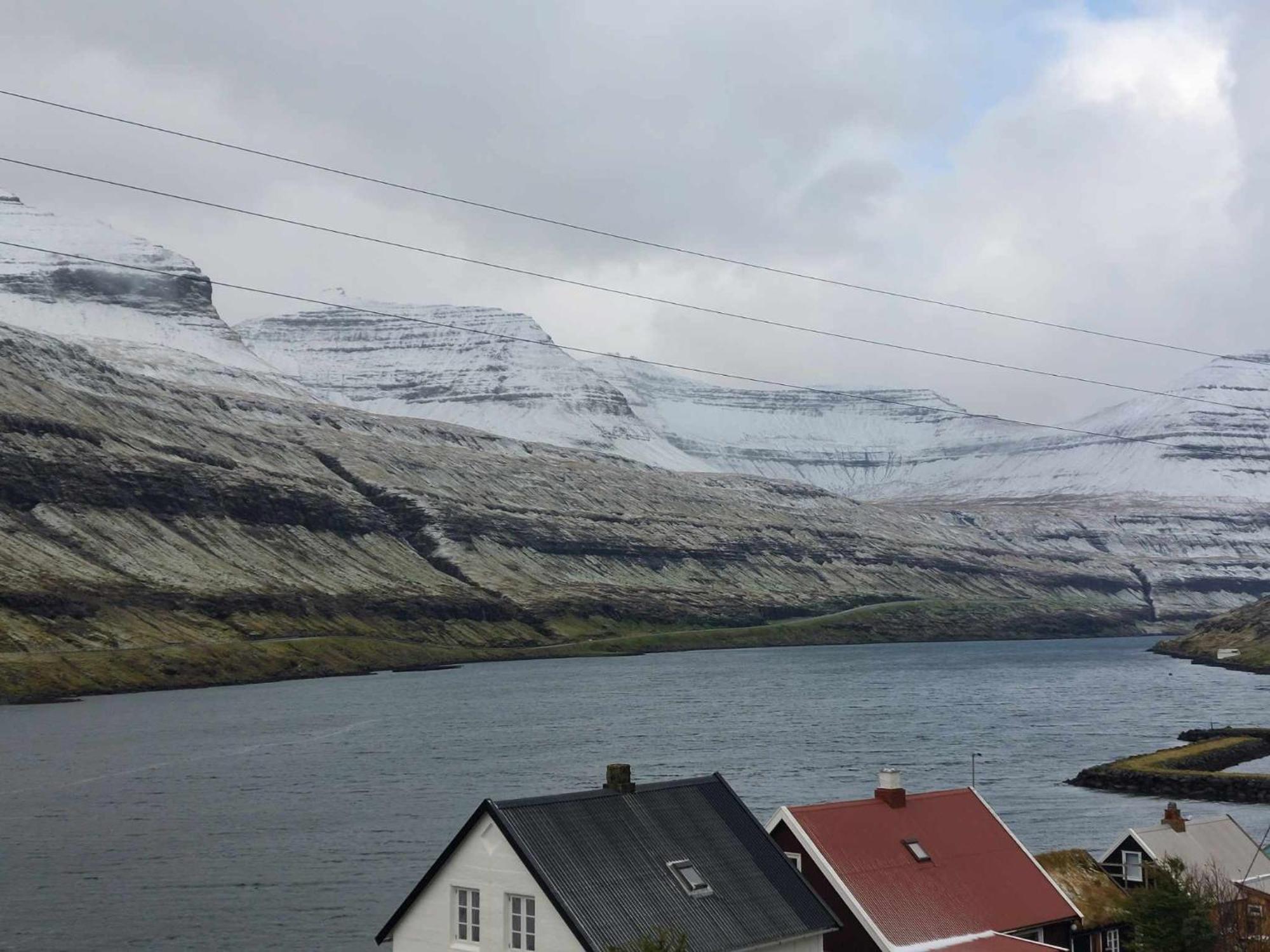 Fjord Guesthouse Funningsfjordur Extérieur photo
